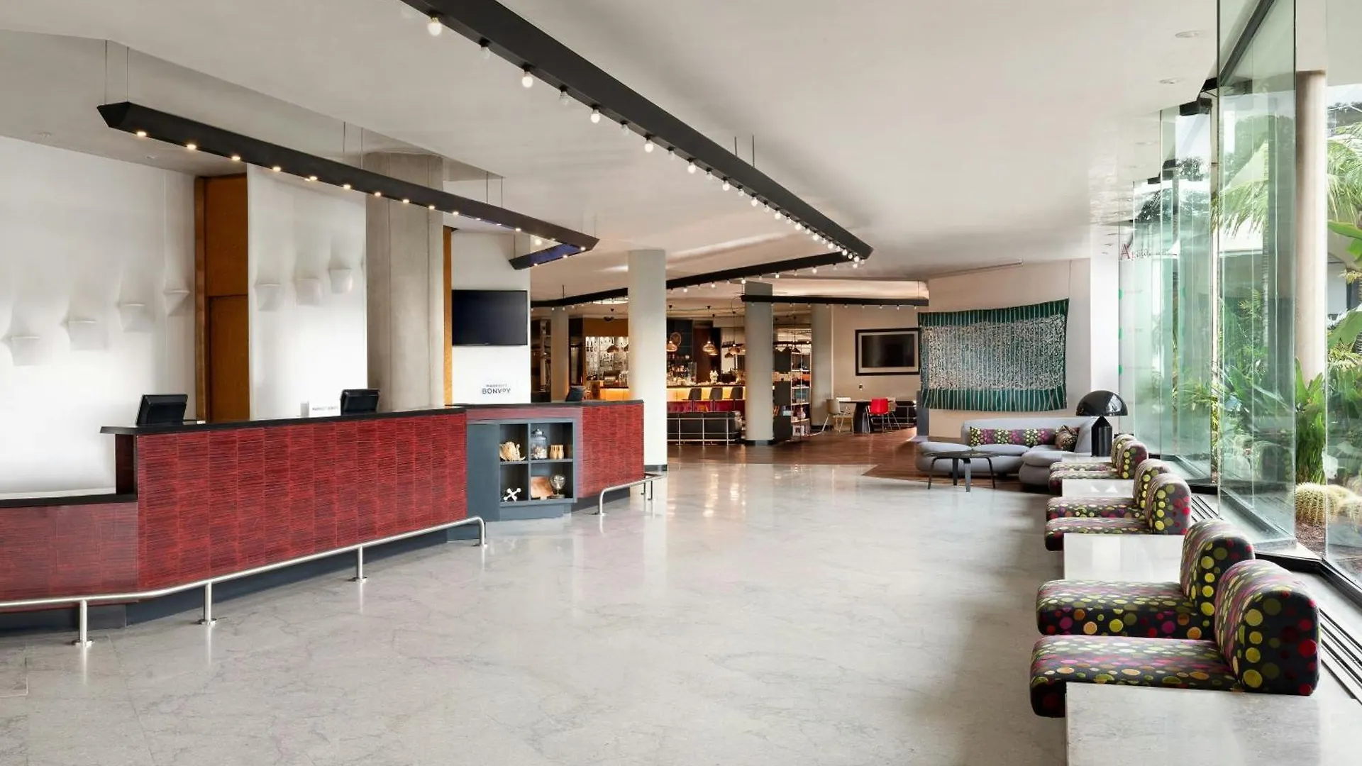 Four Points By Sheraton Catania Hotel Cannizzaro 4*,  Włochy