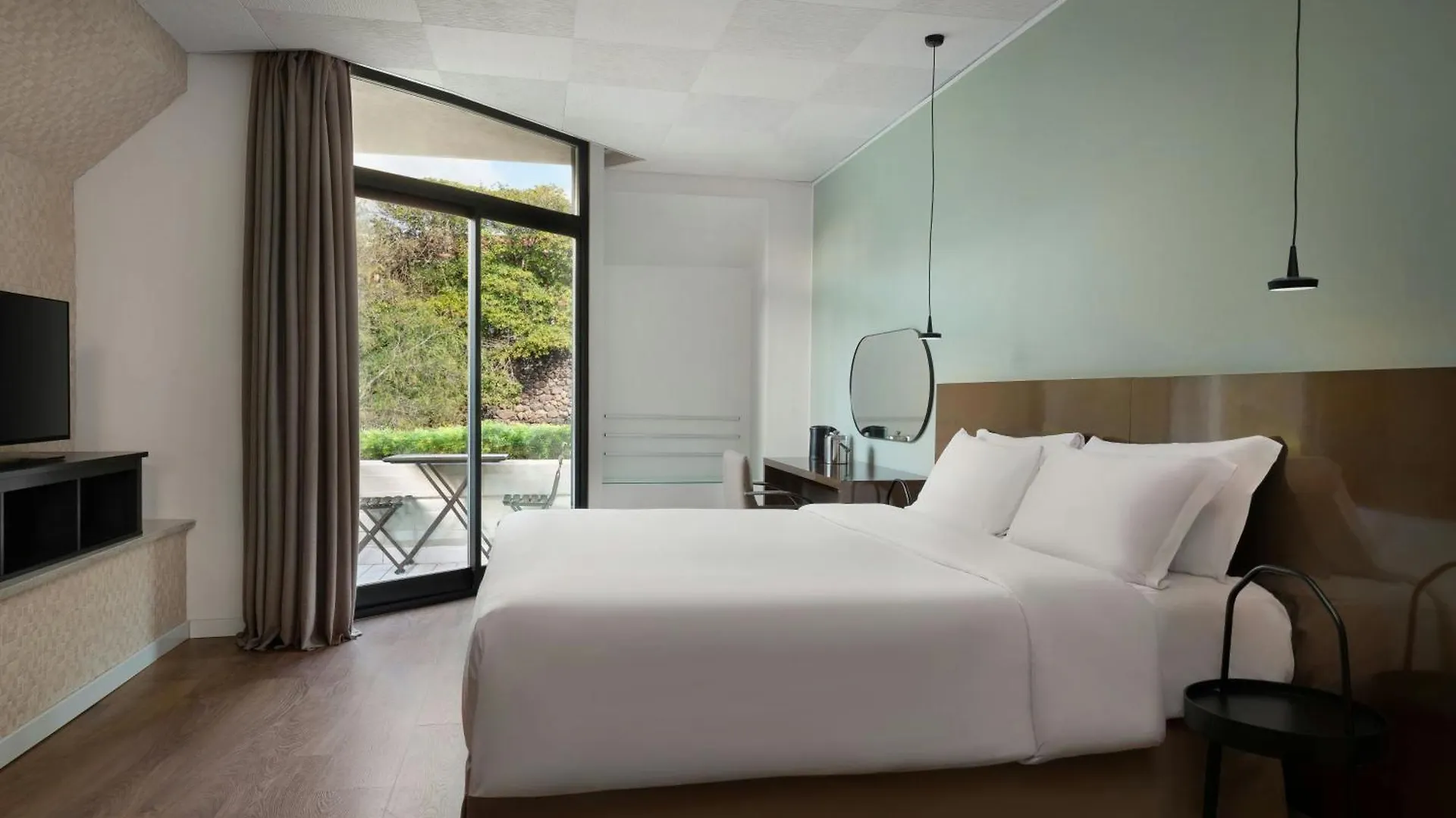 Four Points By Sheraton Catania Hotel Cannizzaro 4*,  Italia